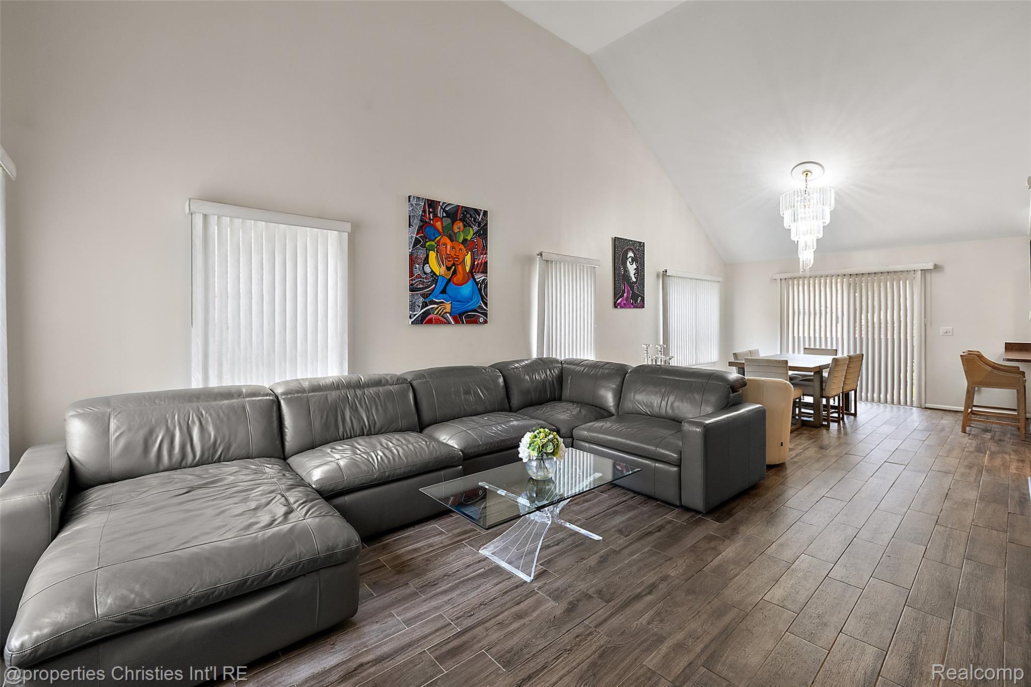 781 Saint Clair Street