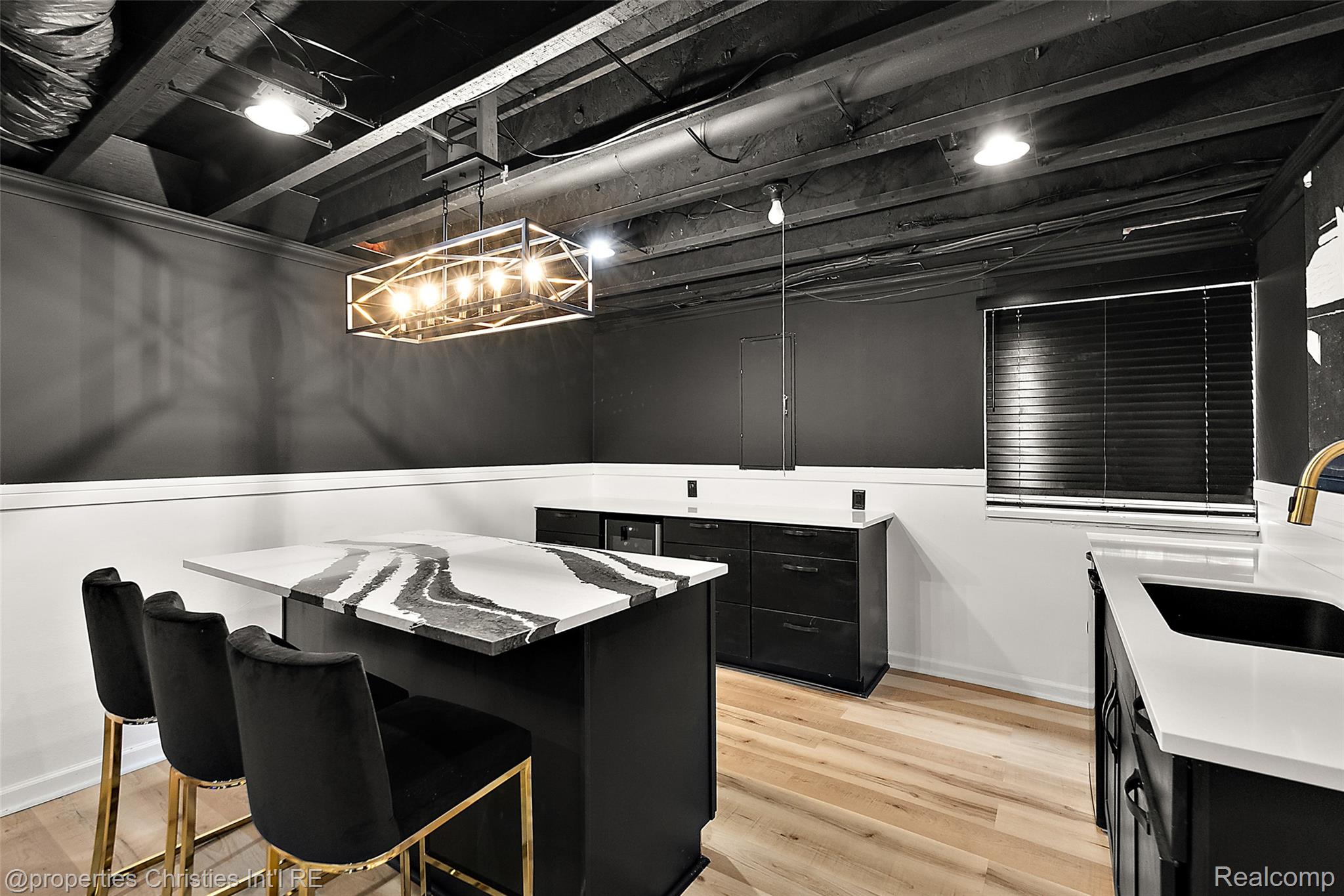 781 Saint Clair Street