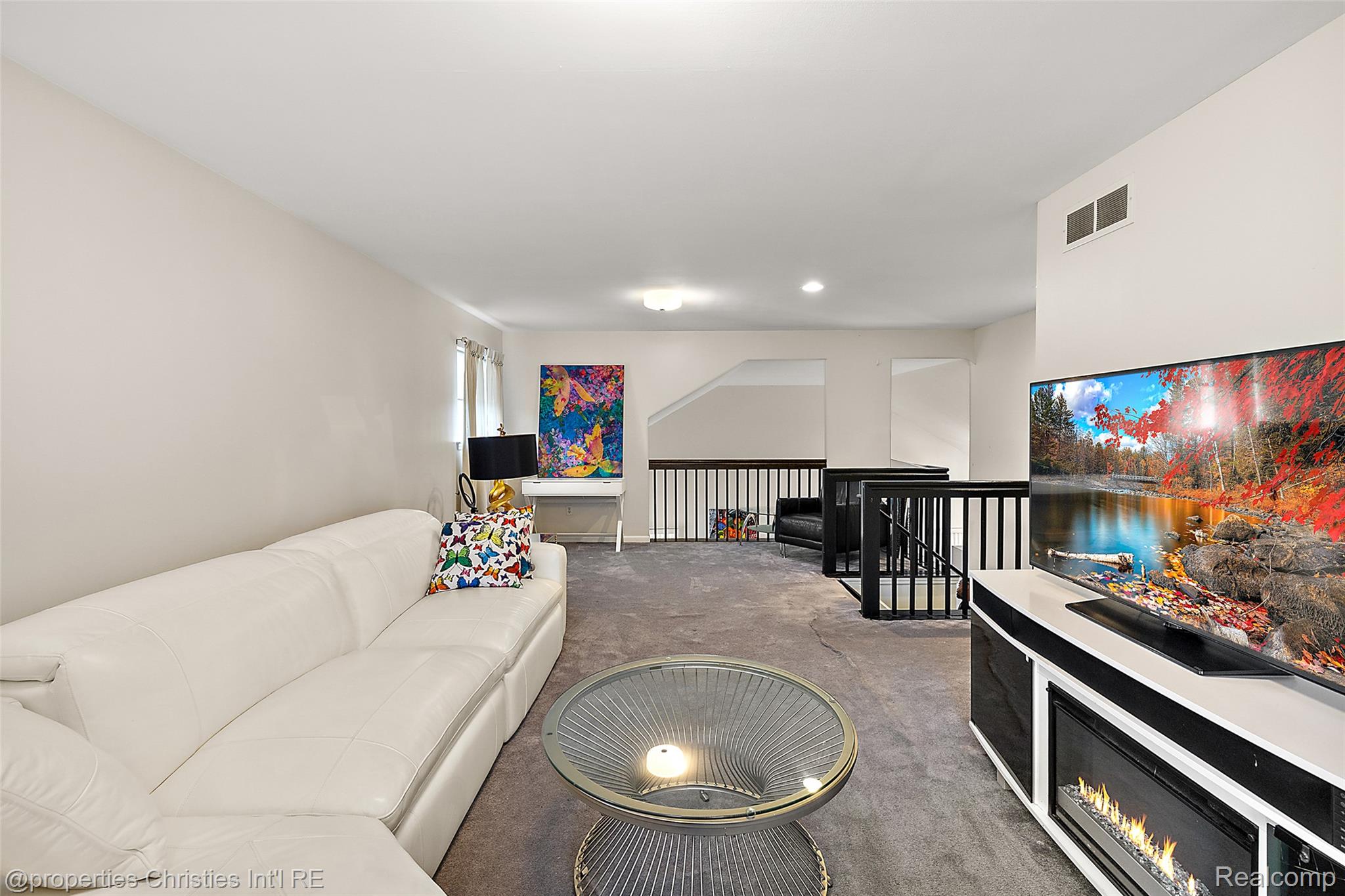 781 Saint Clair Street