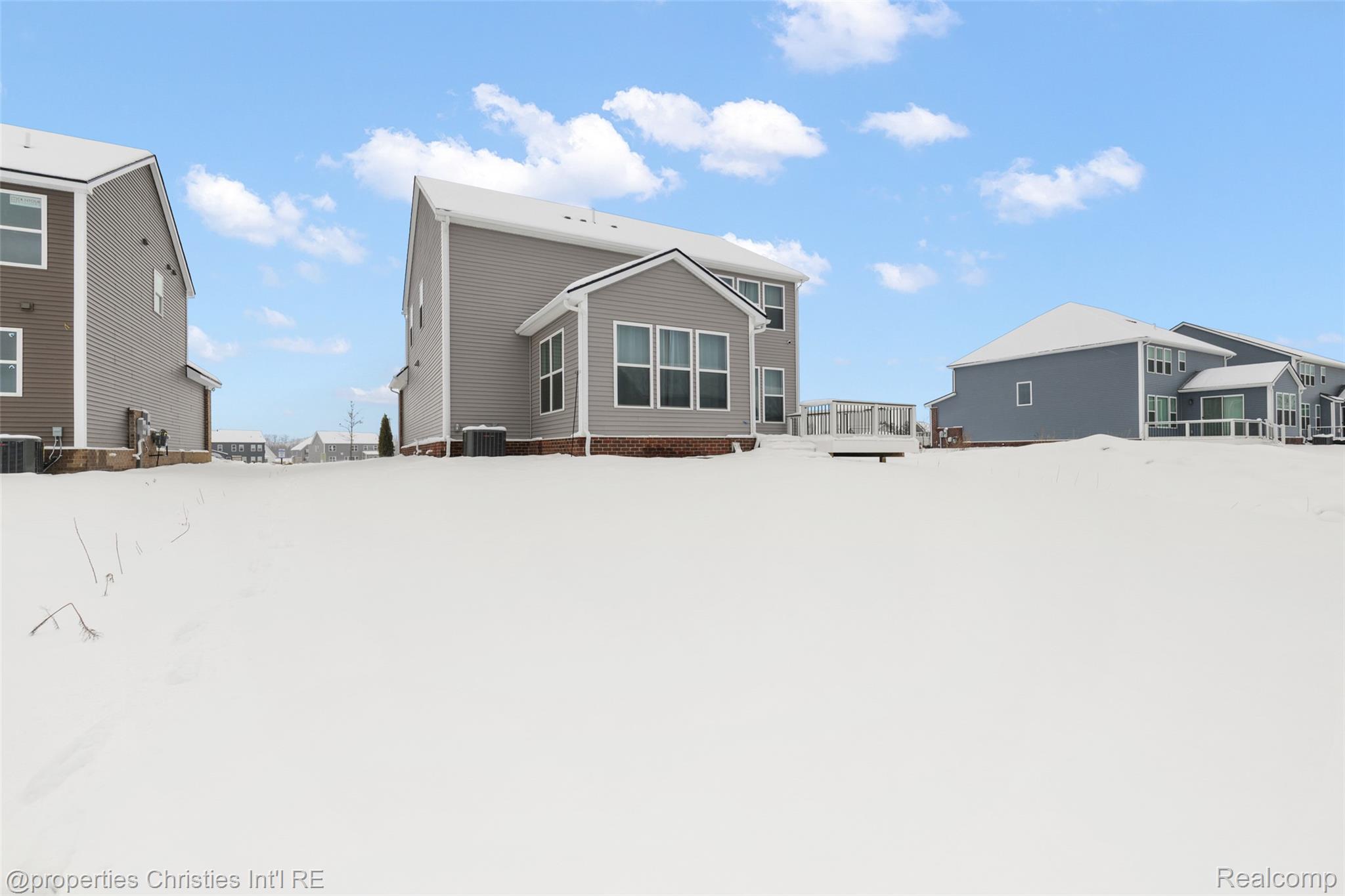 2436 Parkshore Drive