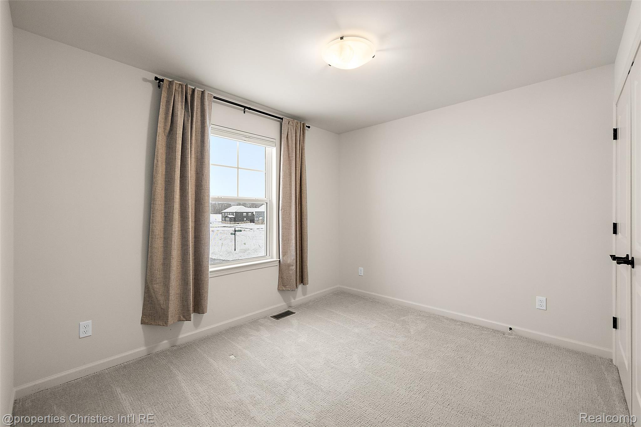 2436 Parkshore Drive