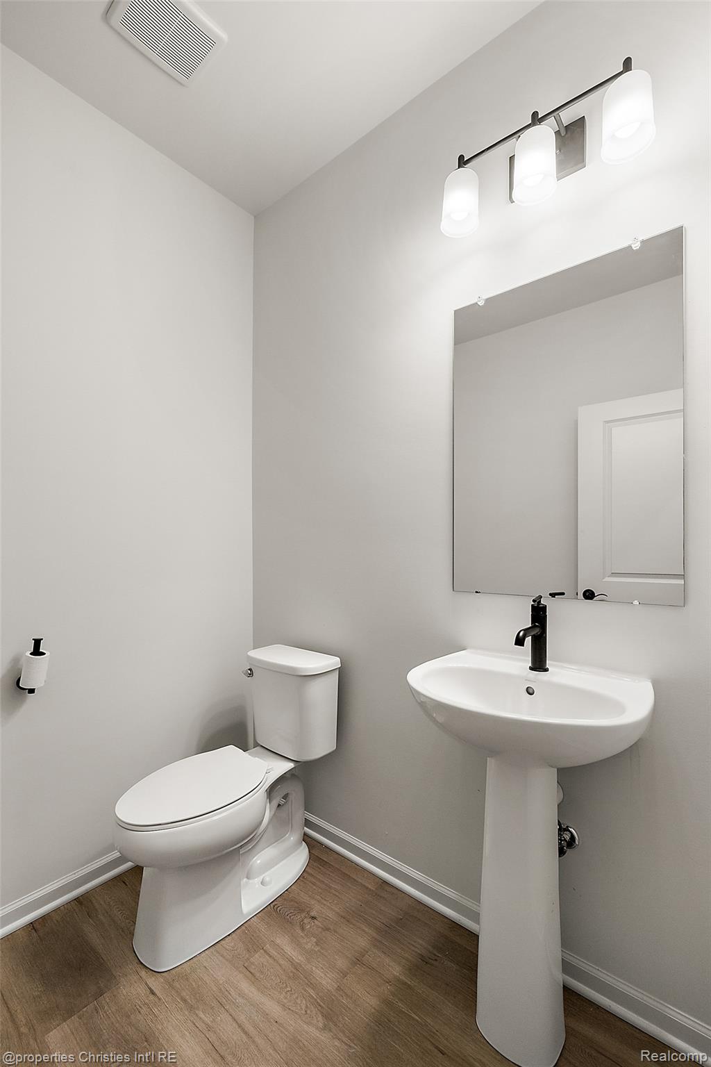 2436 Parkshore Drive