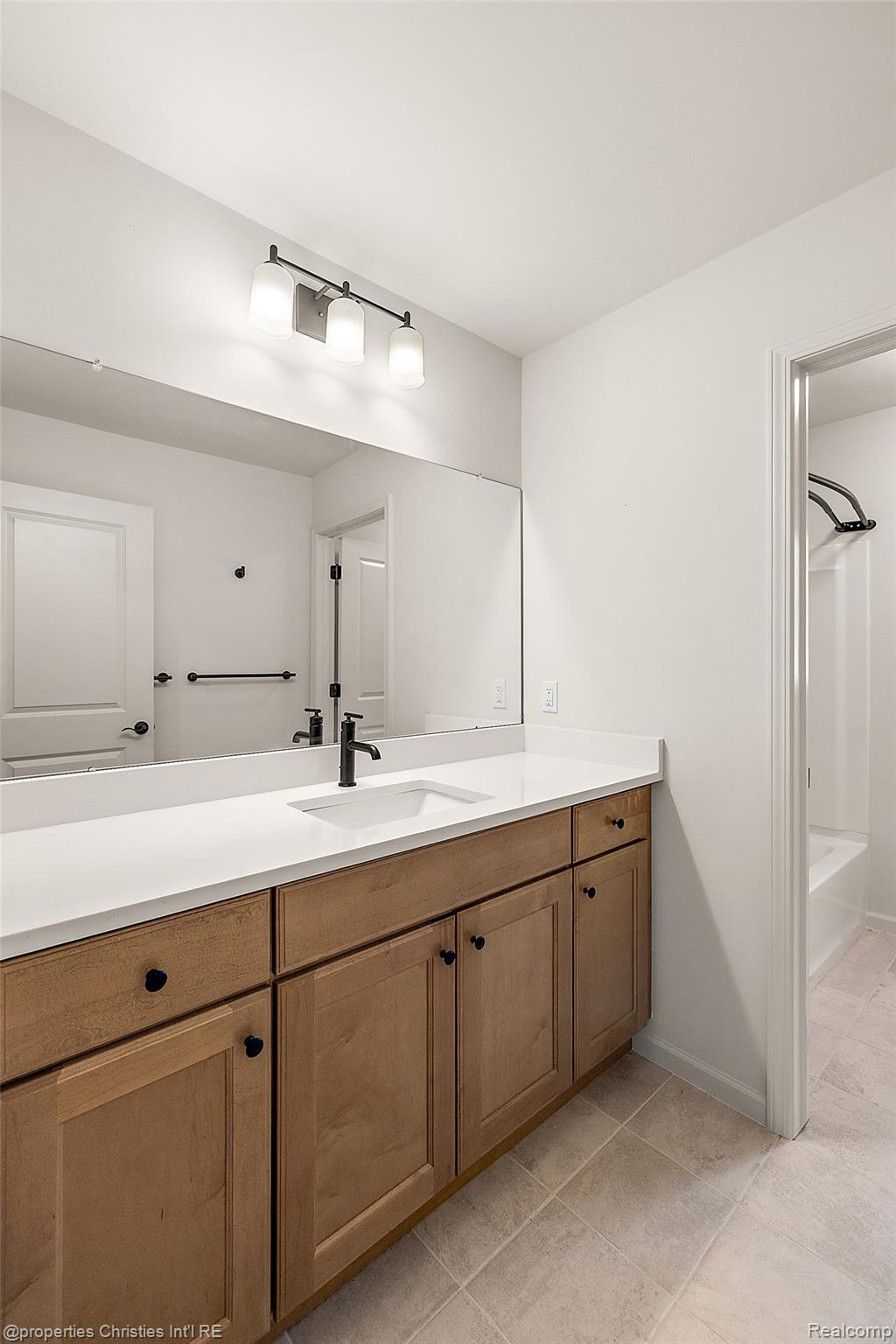 2436 Parkshore Drive