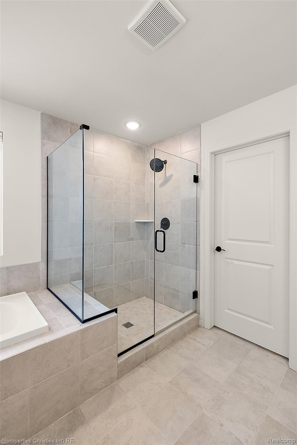 2436 Parkshore Drive