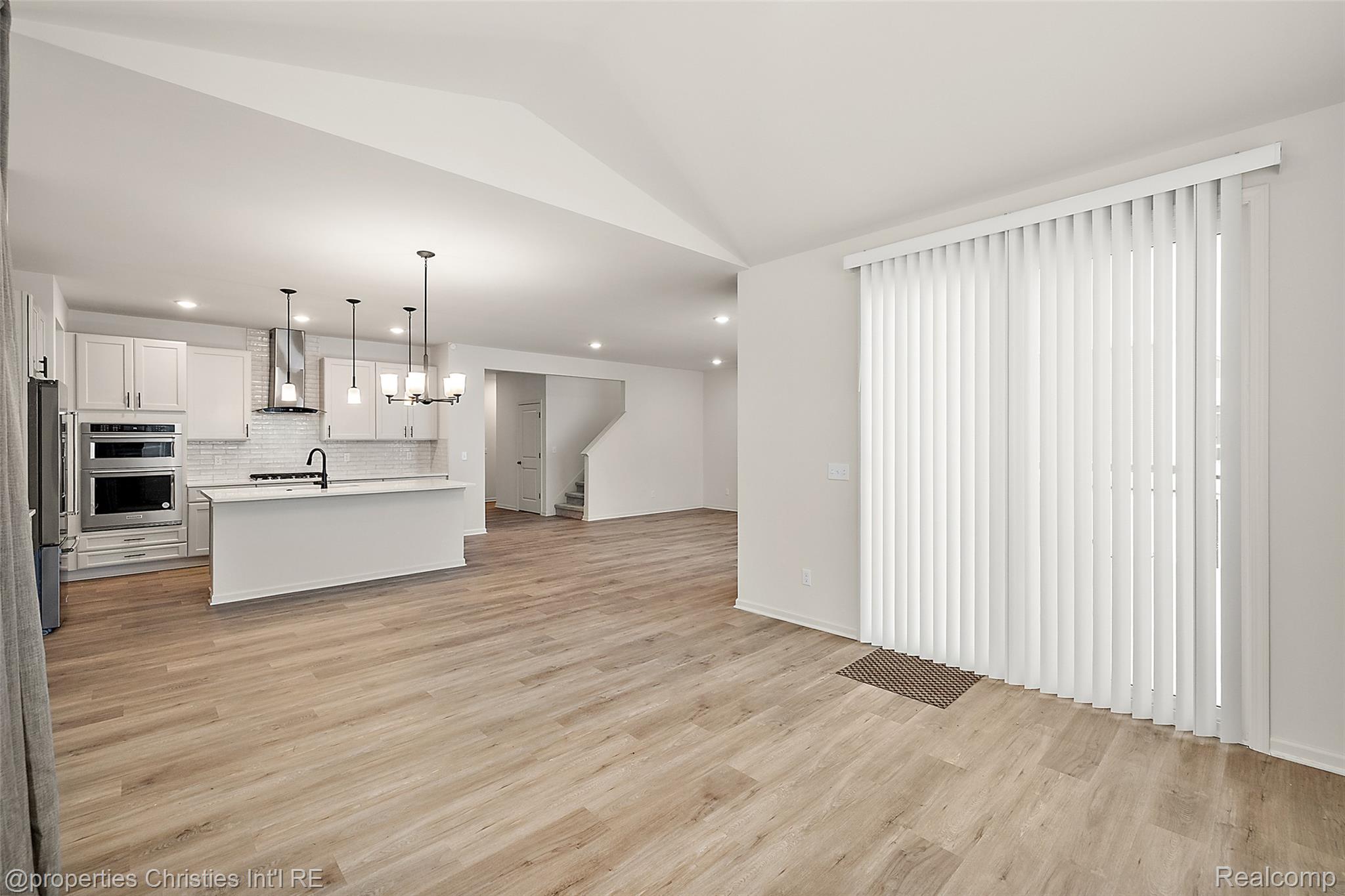 2436 Parkshore Drive