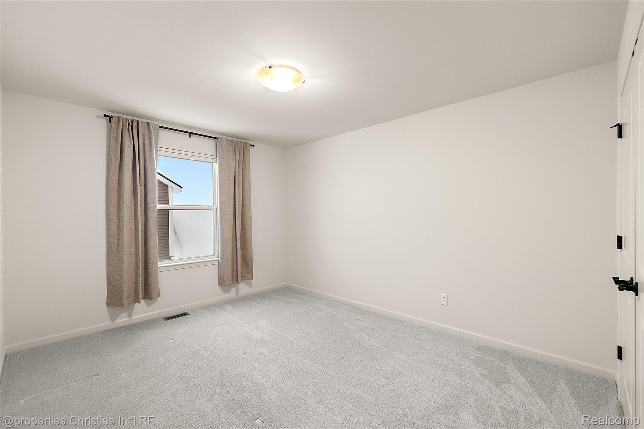 2436 Parkshore Drive