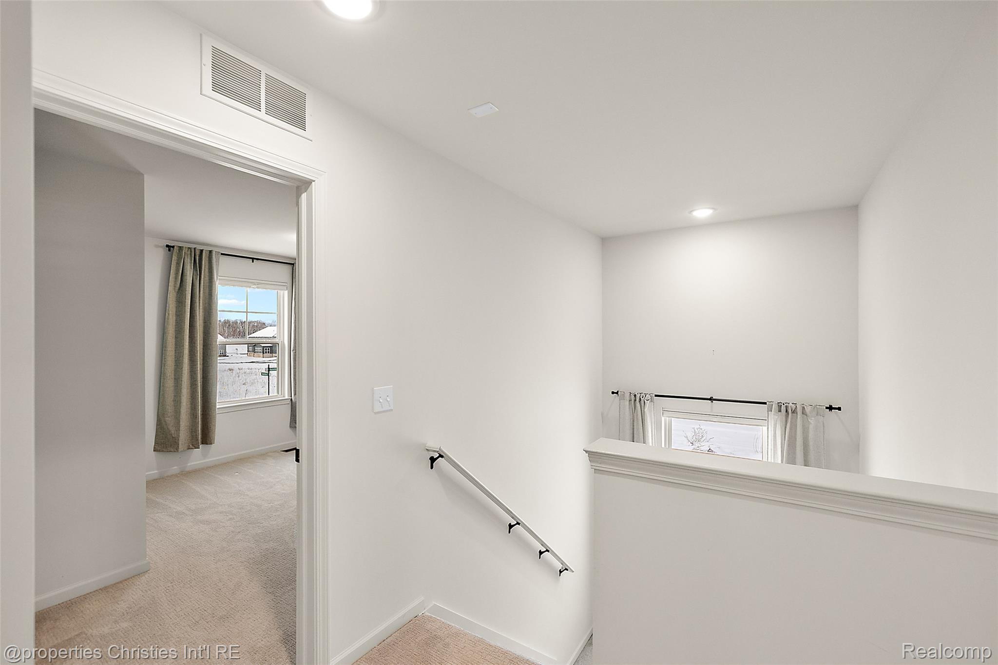 2436 Parkshore Drive