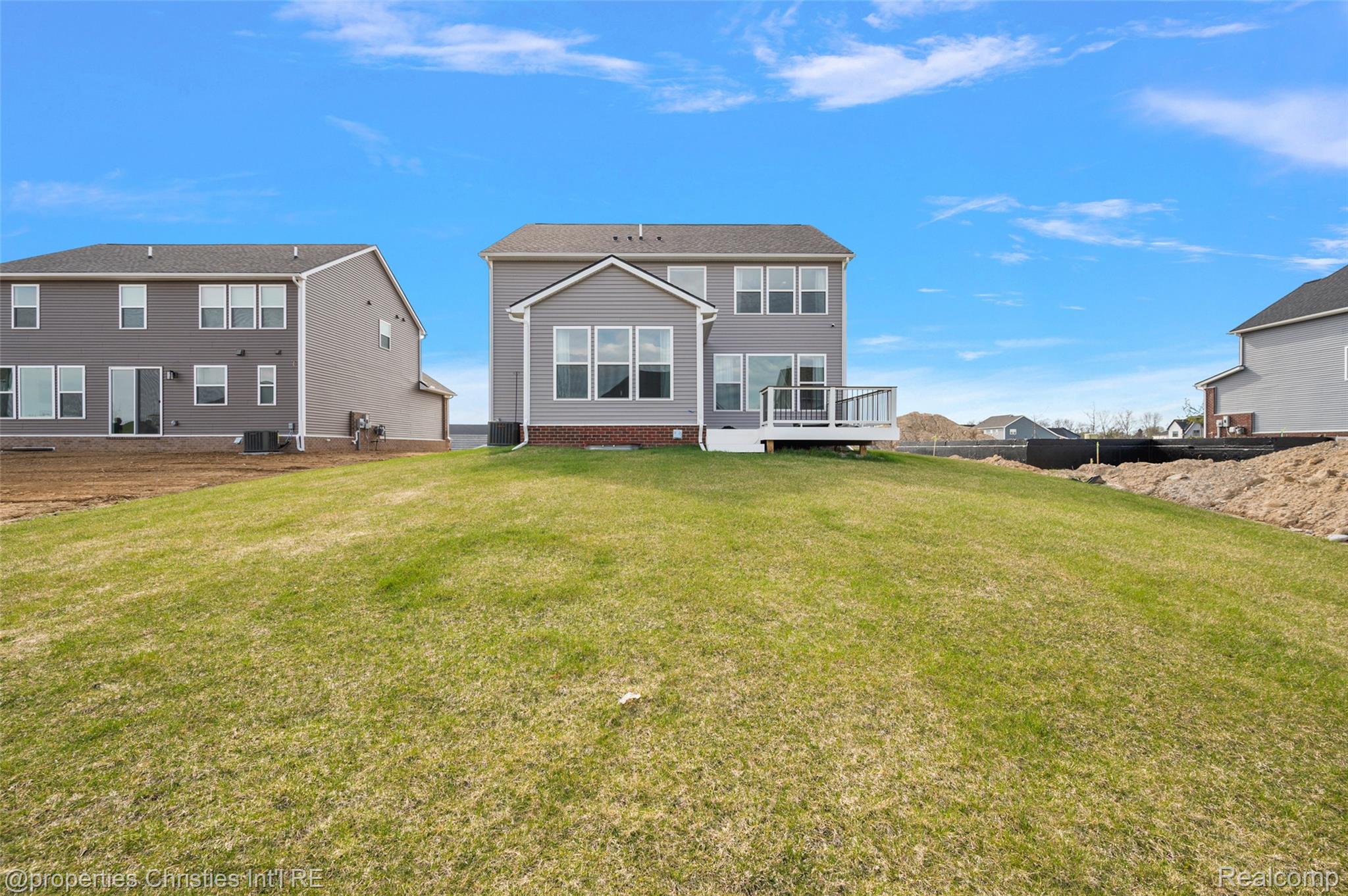 2436 Parkshore Drive