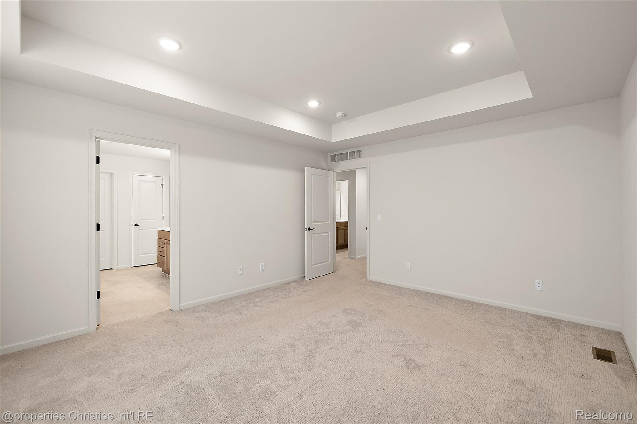 2436 Parkshore Drive