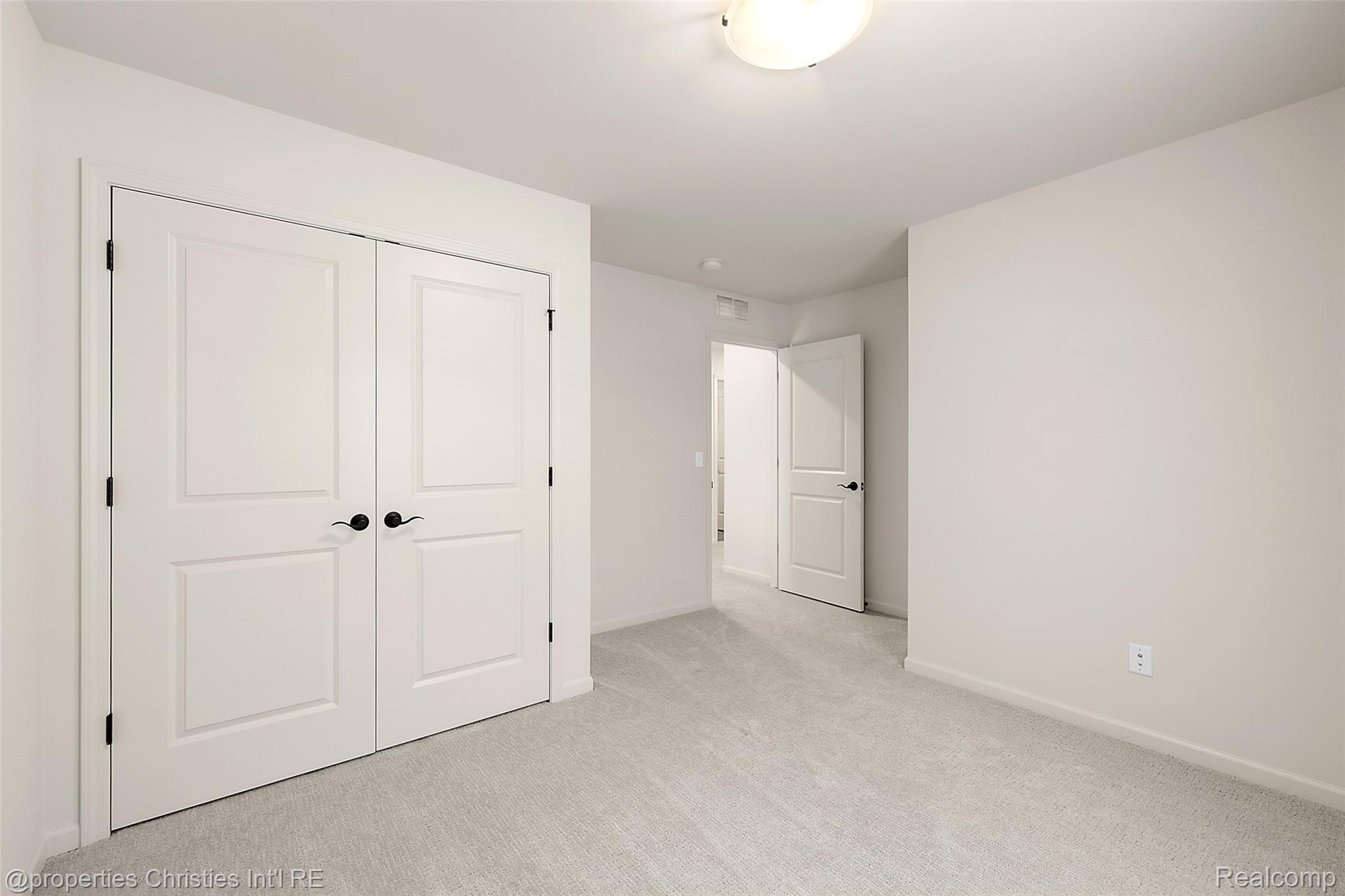 2436 Parkshore Drive