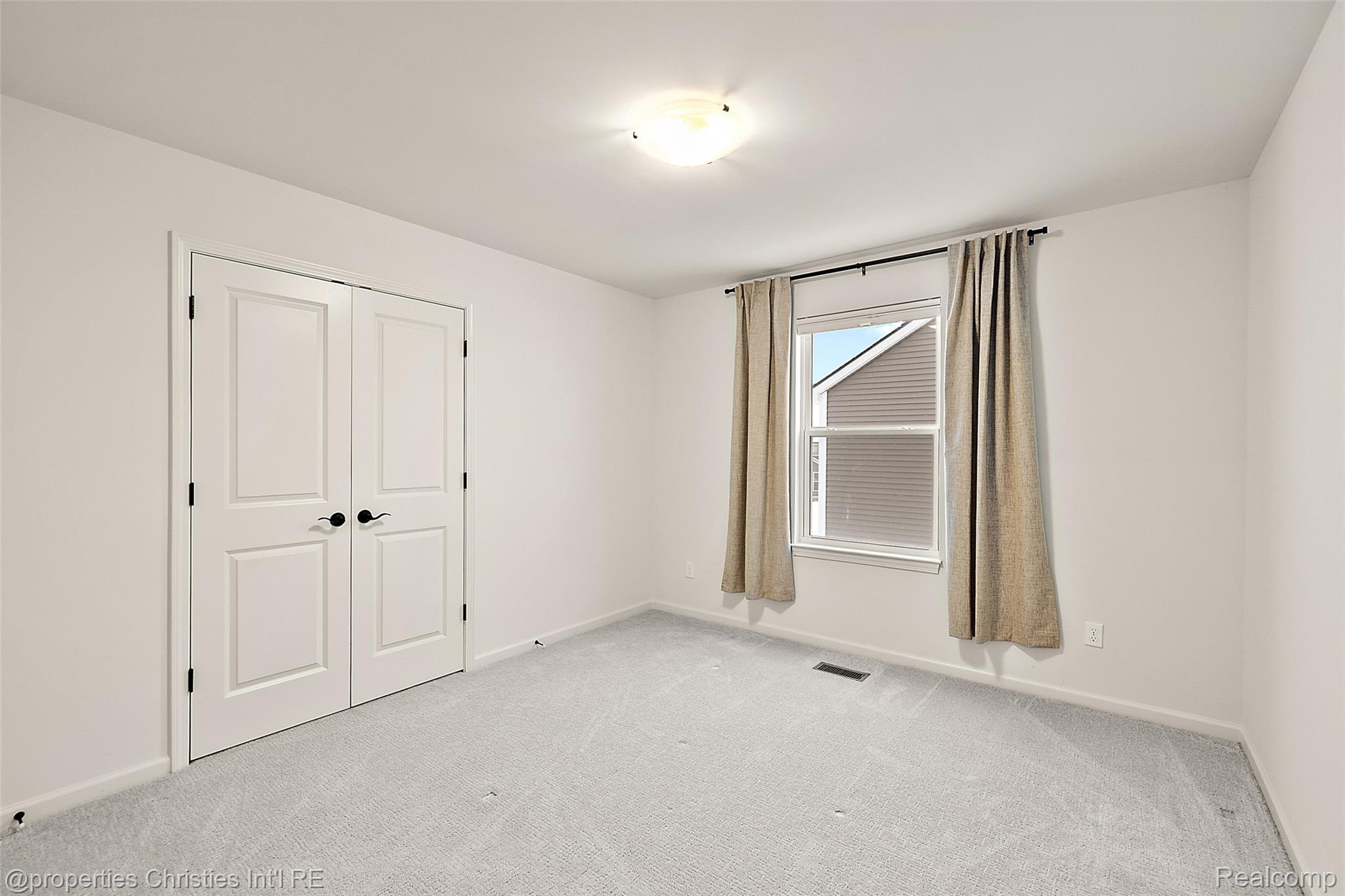 2436 Parkshore Drive