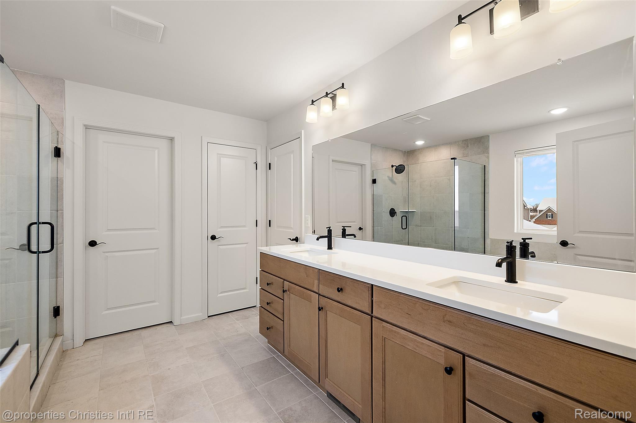 2436 Parkshore Drive