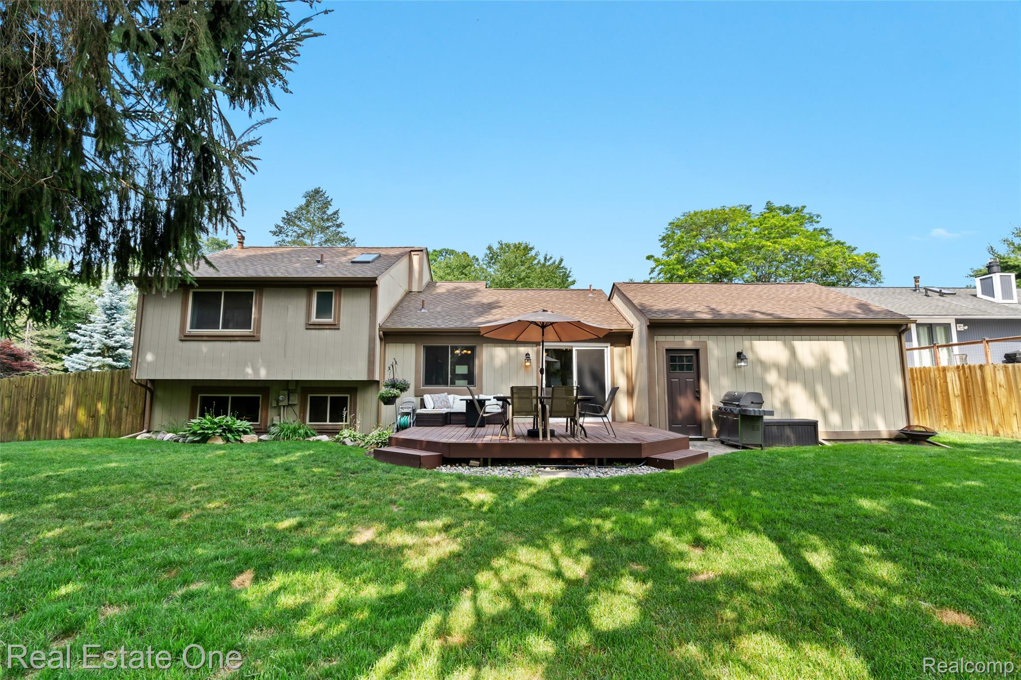696 Estes Court