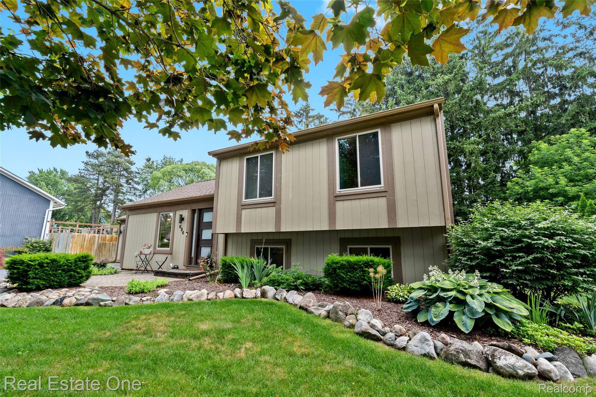 696 Estes Court