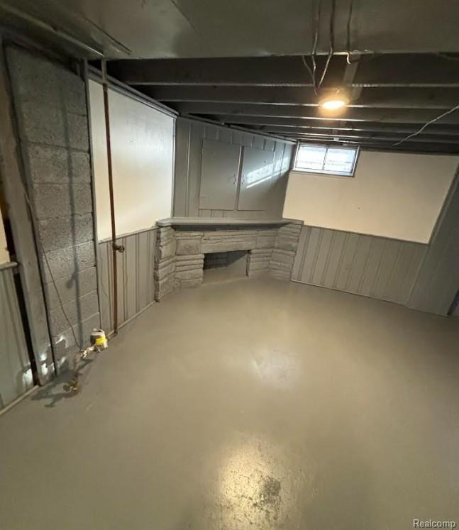 19463 Gilchrist Street