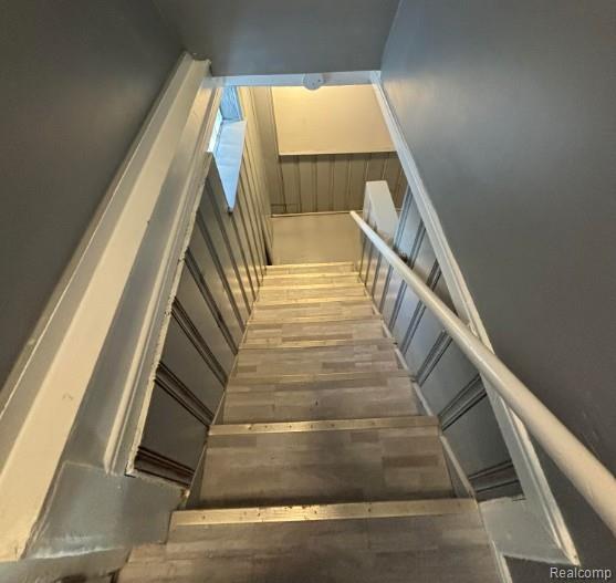 19463 Gilchrist Street