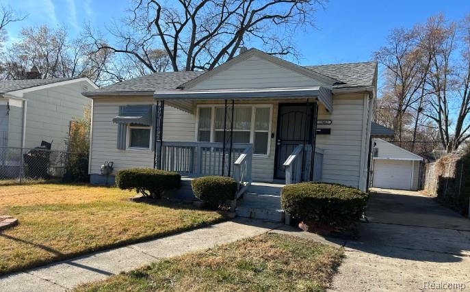 19463 Gilchrist Street