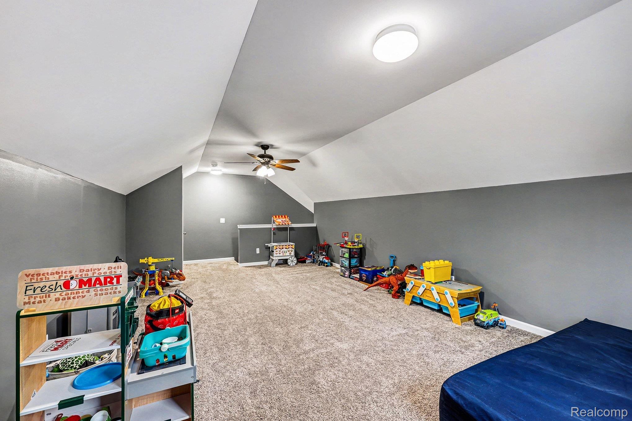 6303 High Road