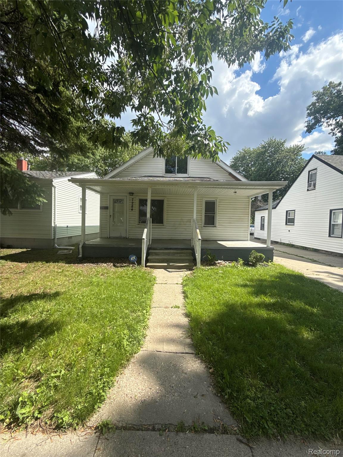 7284 Orchard Avenue