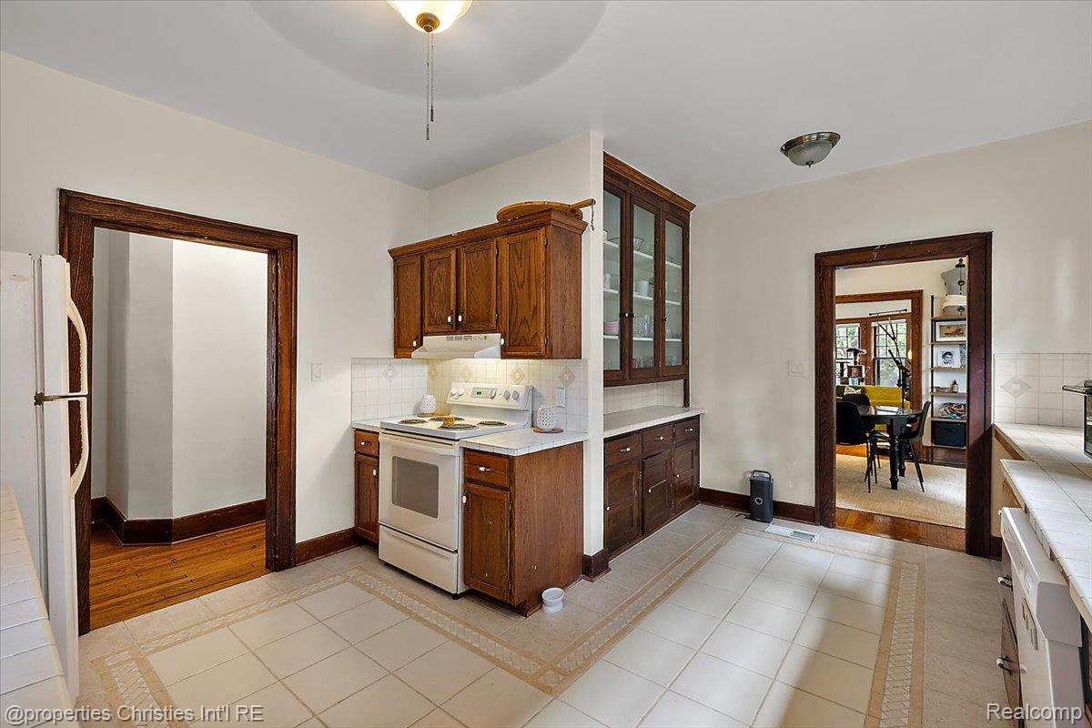 3417 Seminole Street