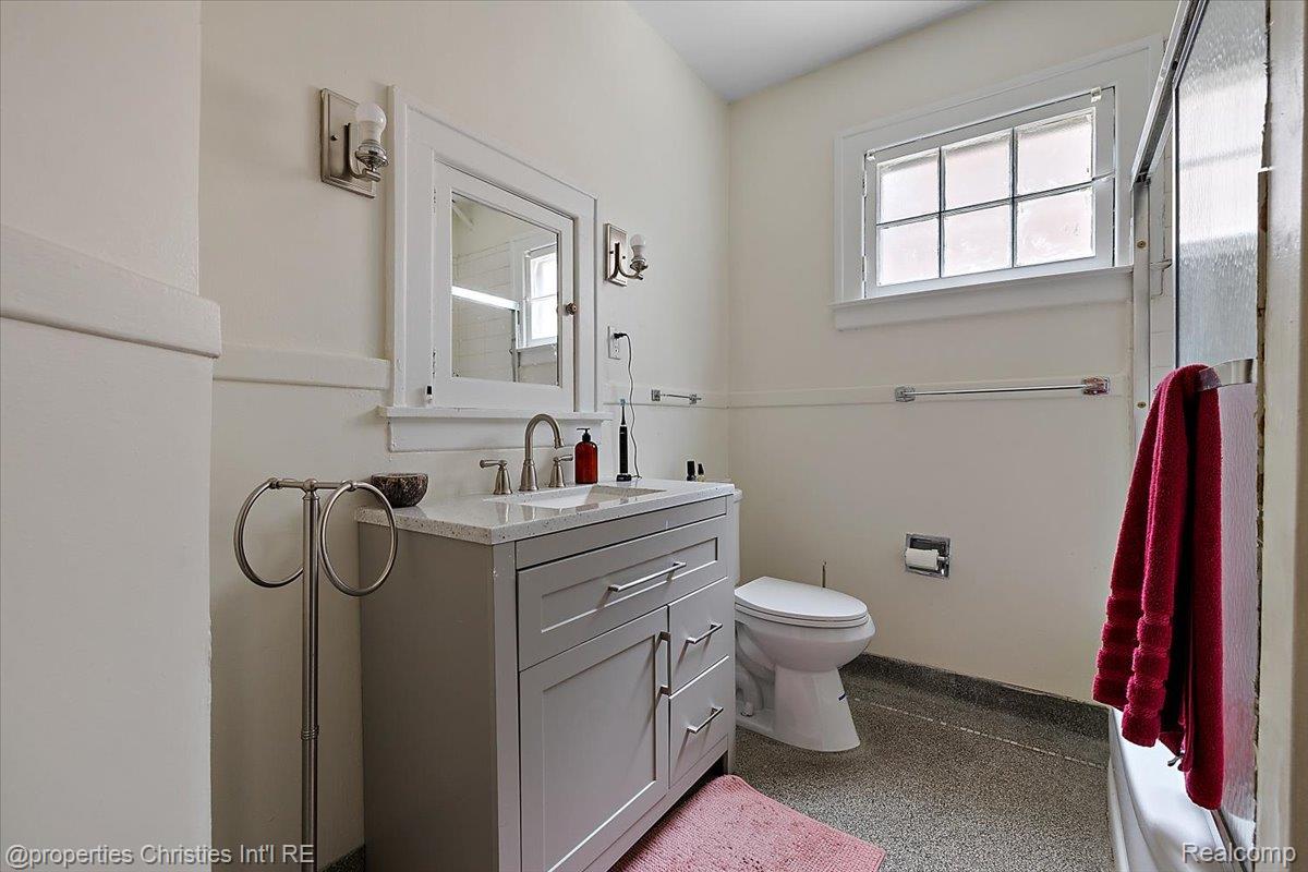 3417 Seminole Street