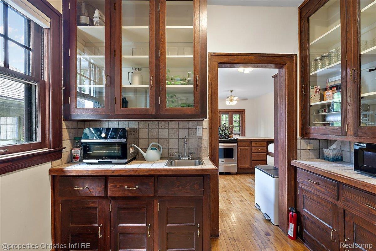 3417 Seminole Street