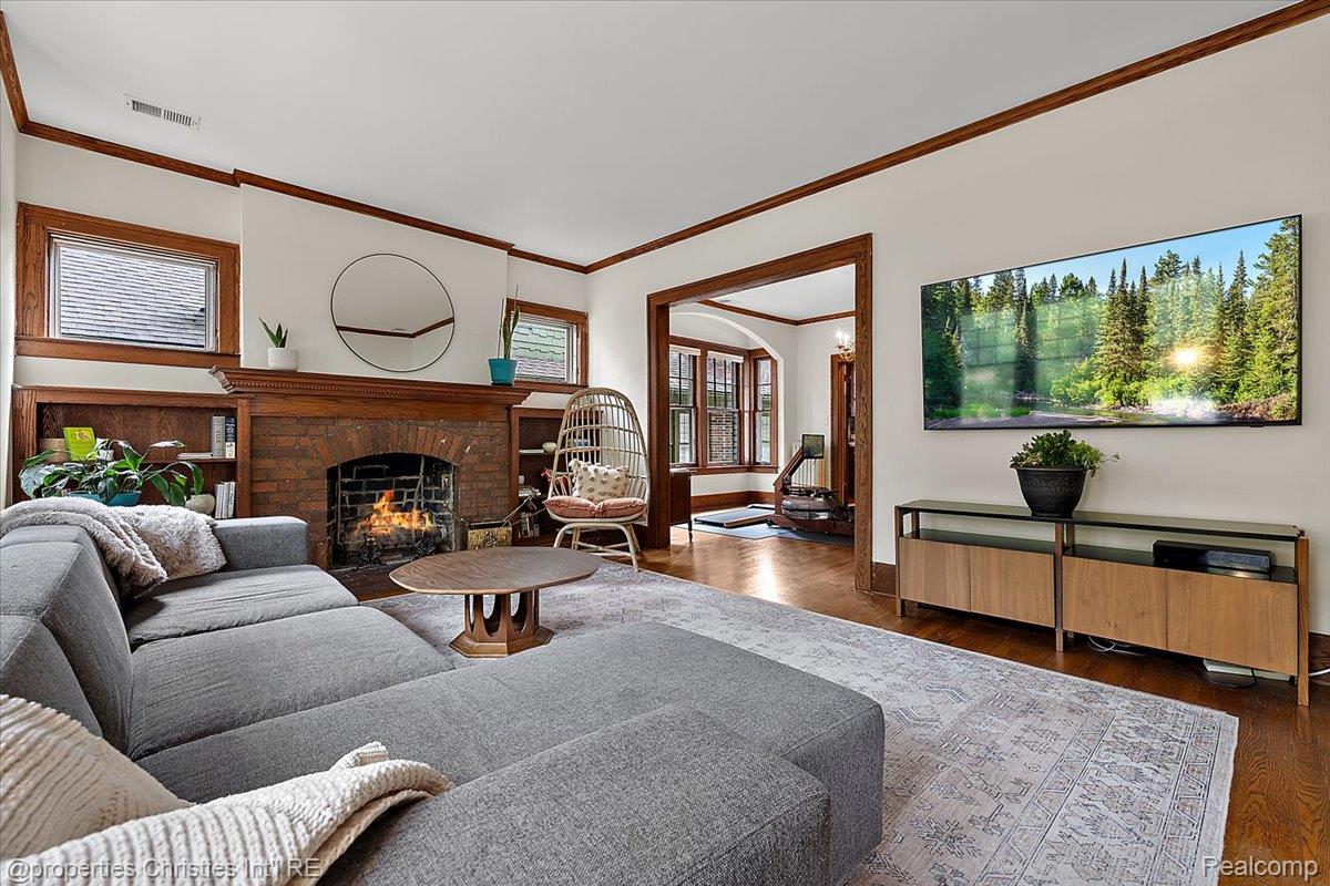 3417 Seminole Street