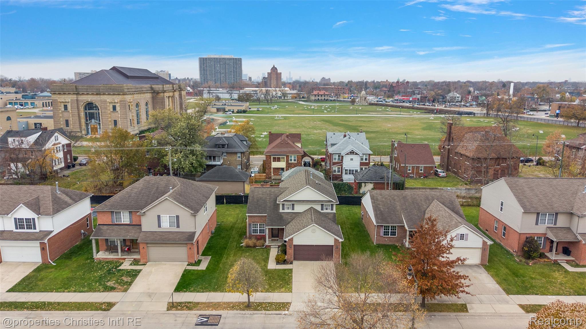 781 Saint Clair Street