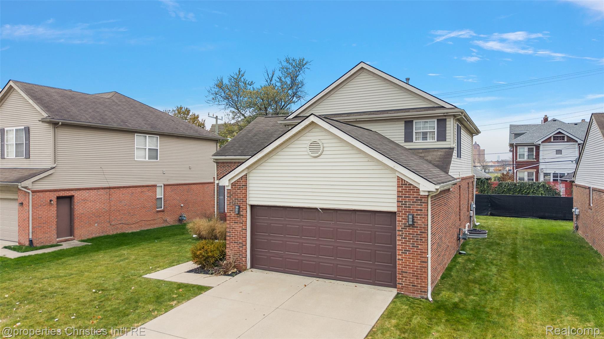 781 Saint Clair Street