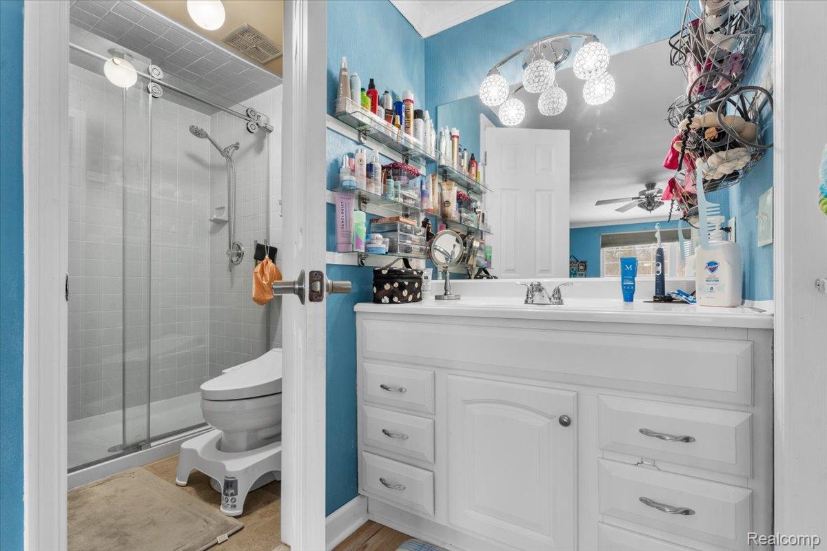 21301 E Glen Haven Circle