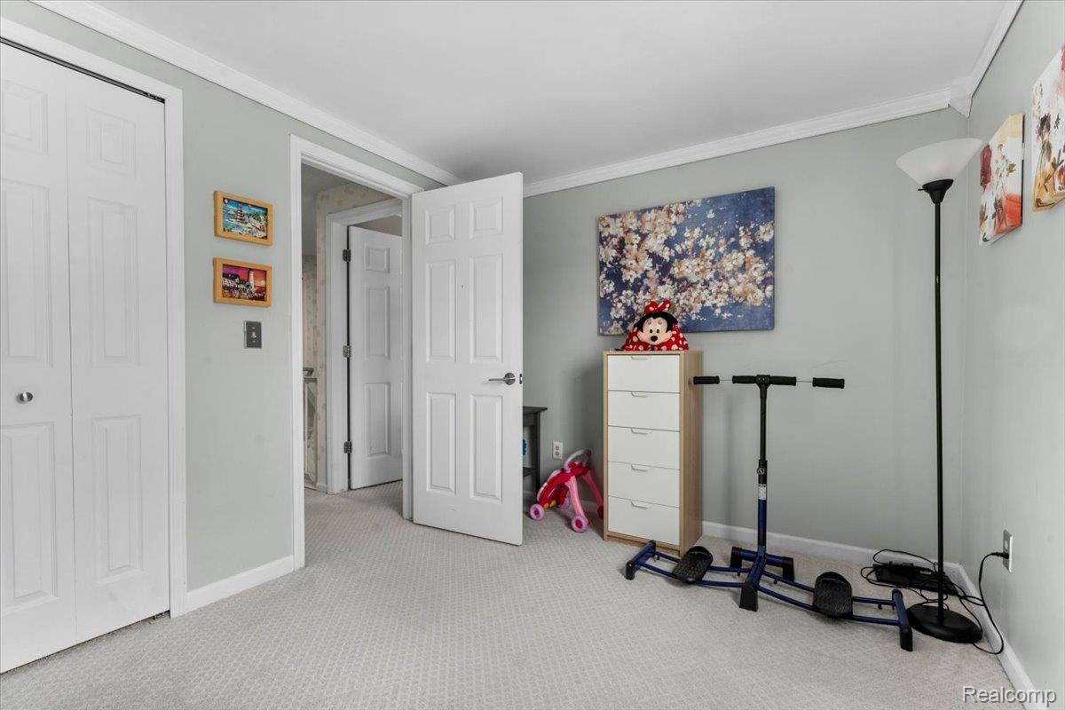 21301 E Glen Haven Circle