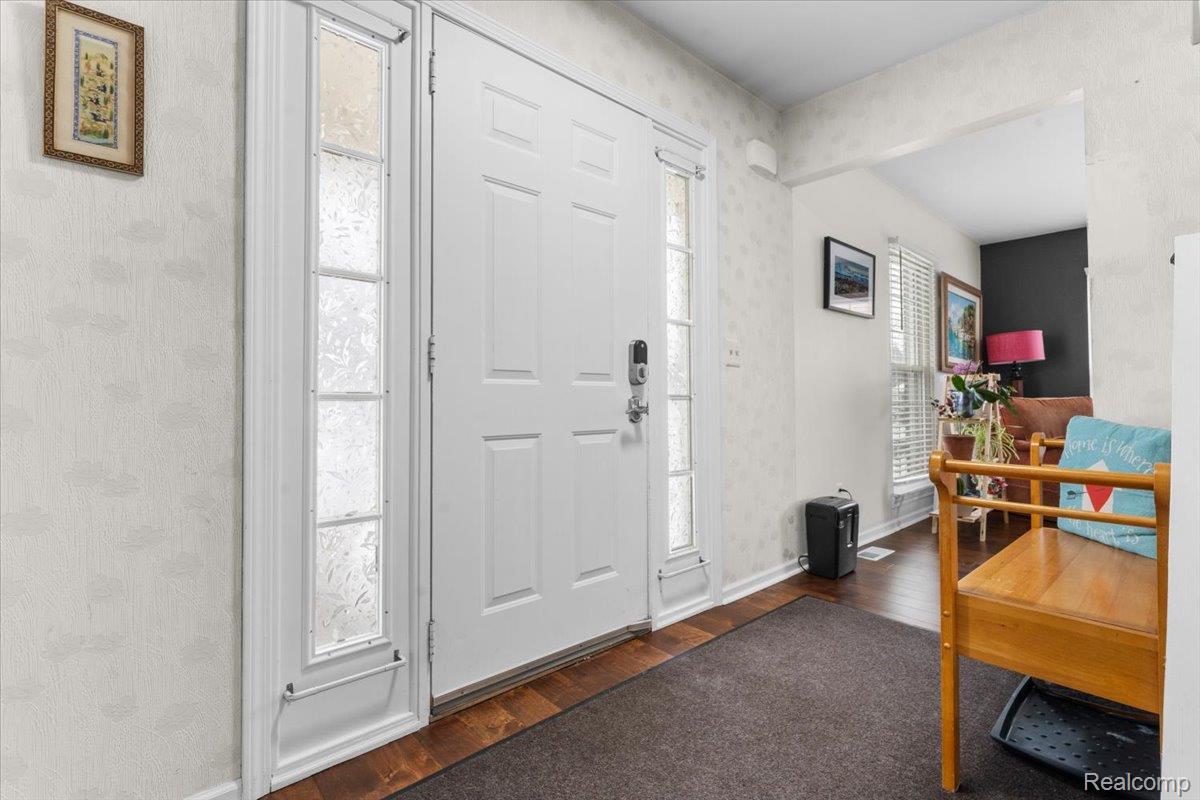 21301 E Glen Haven Circle