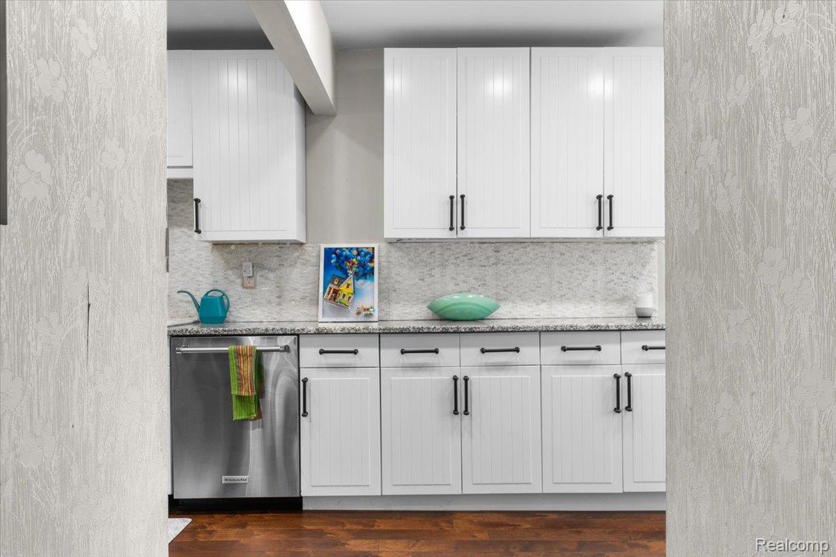 21301 E Glen Haven Circle