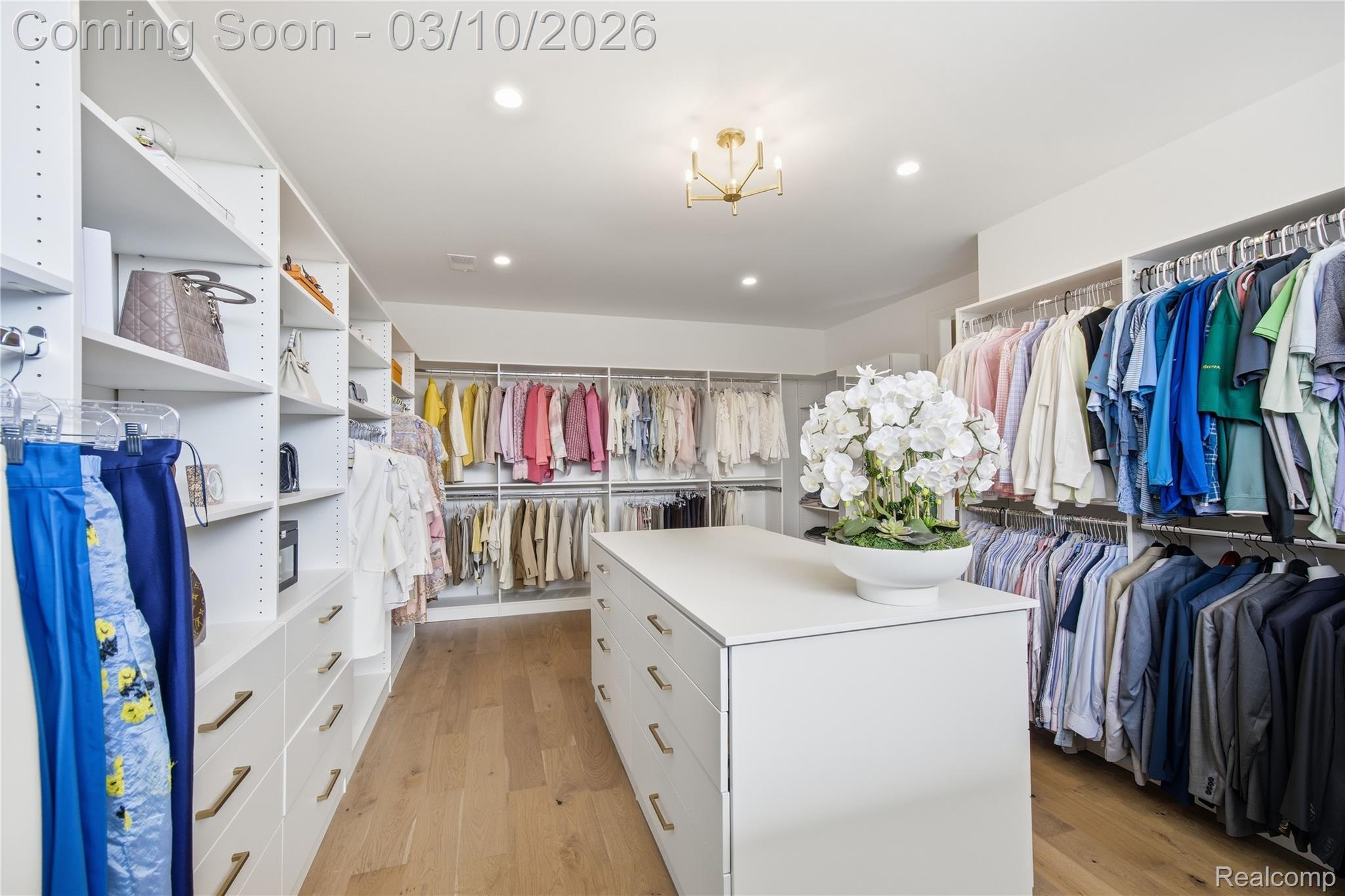 3281 Chickering Lane