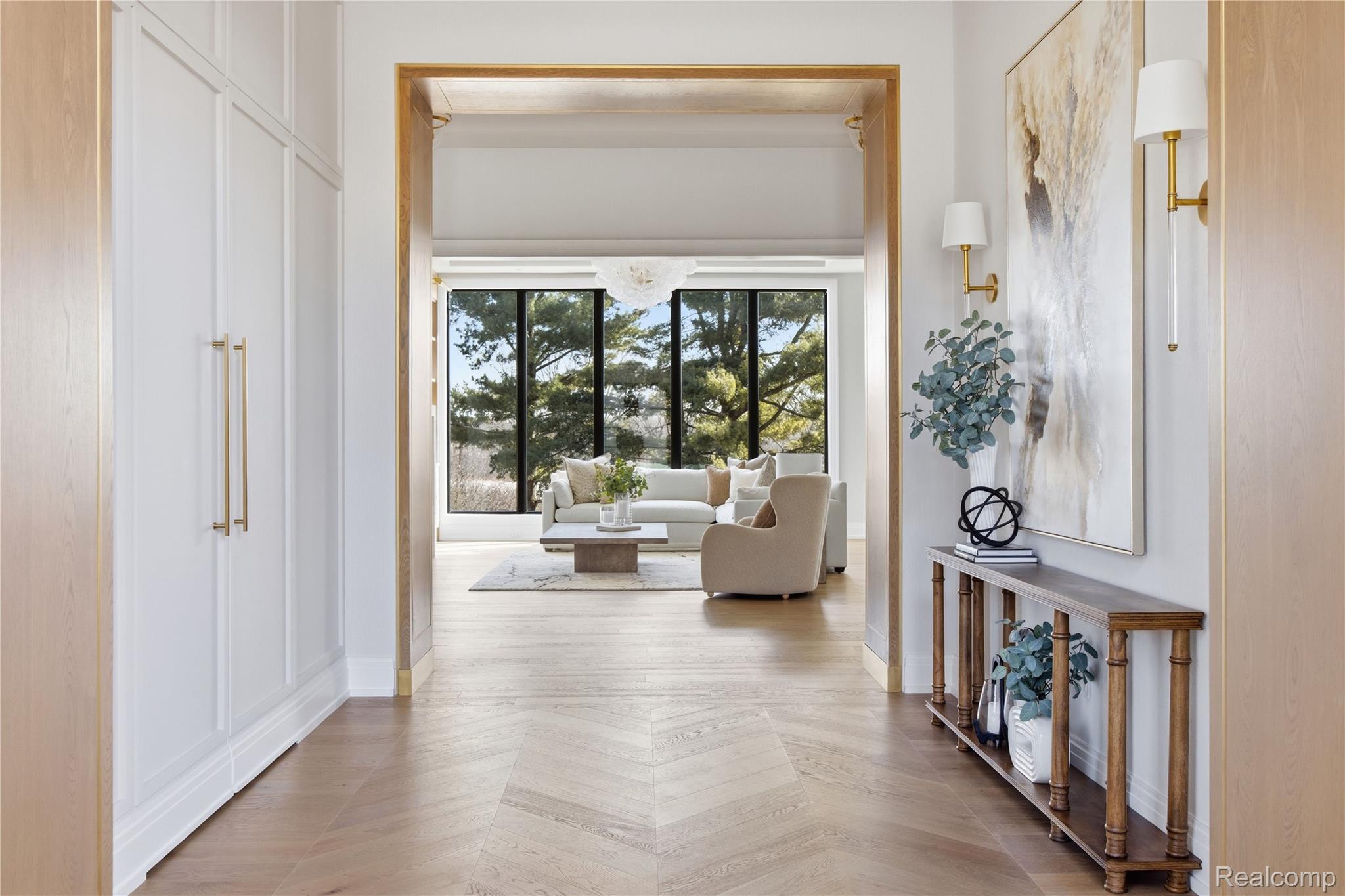 3281 Chickering Lane