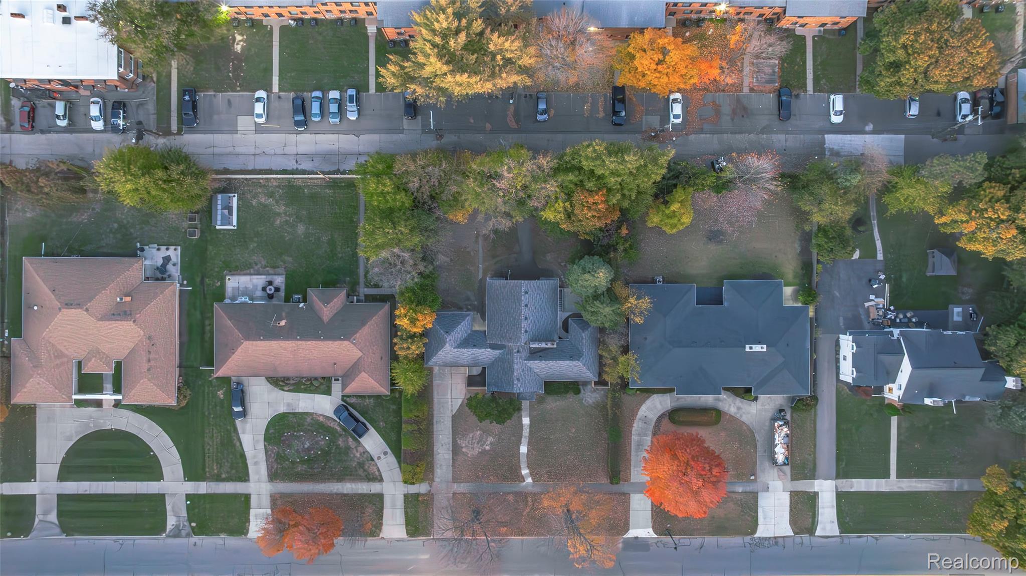 17240 Pontchartrain Blvd