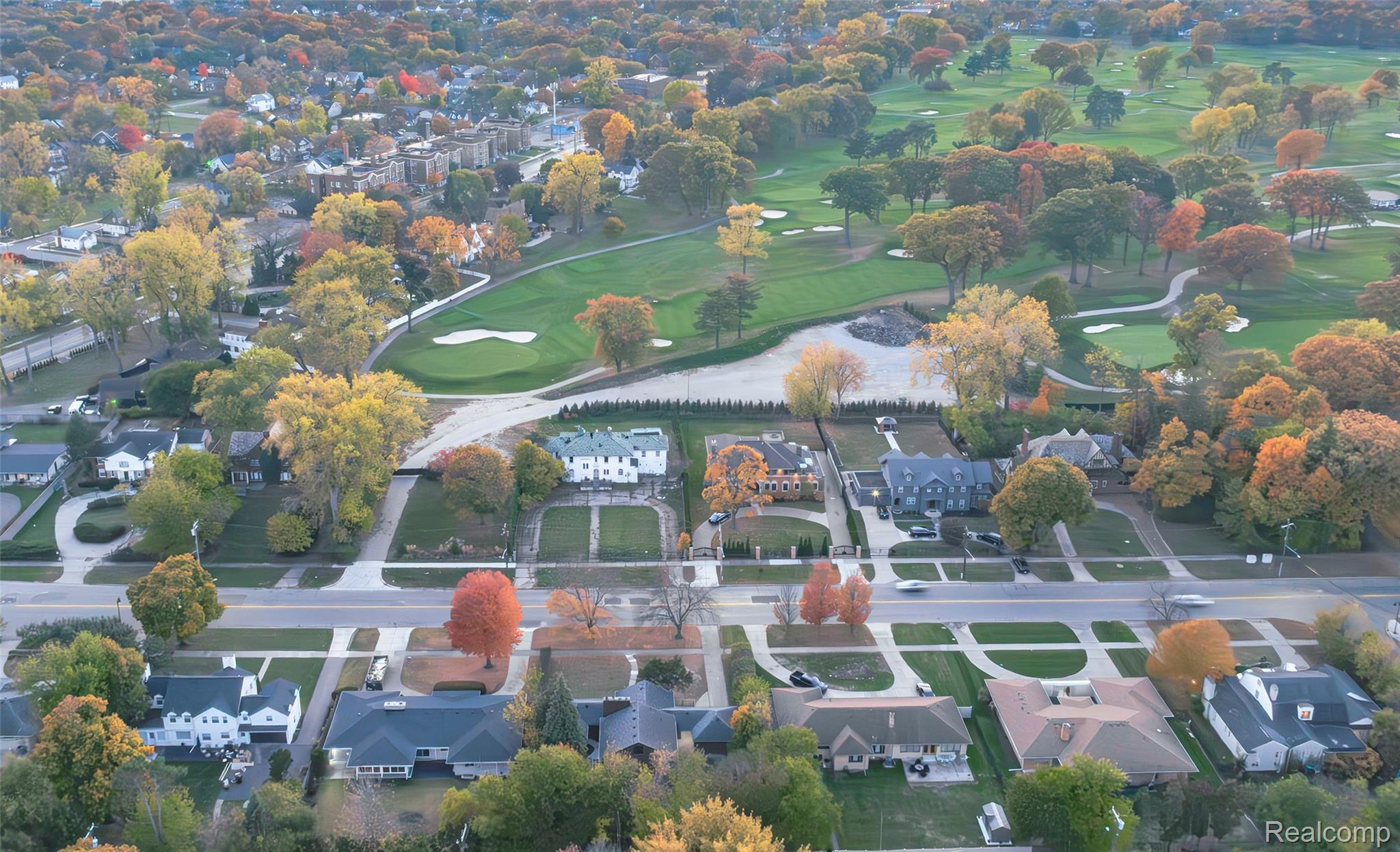 17240 Pontchartrain Blvd