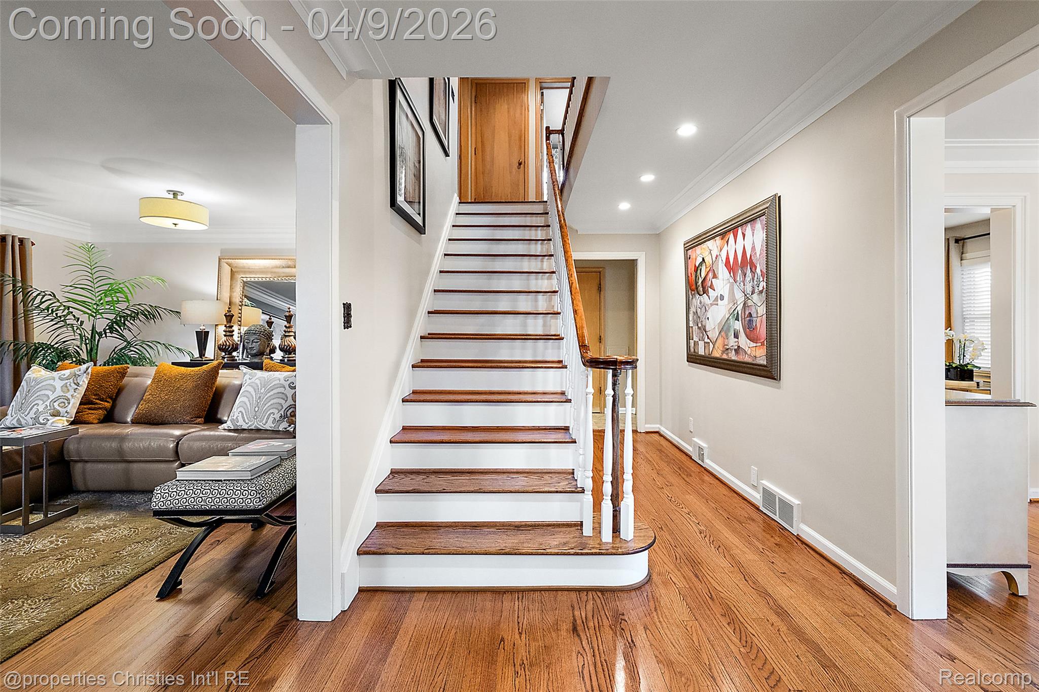 4795 W Outer Drive