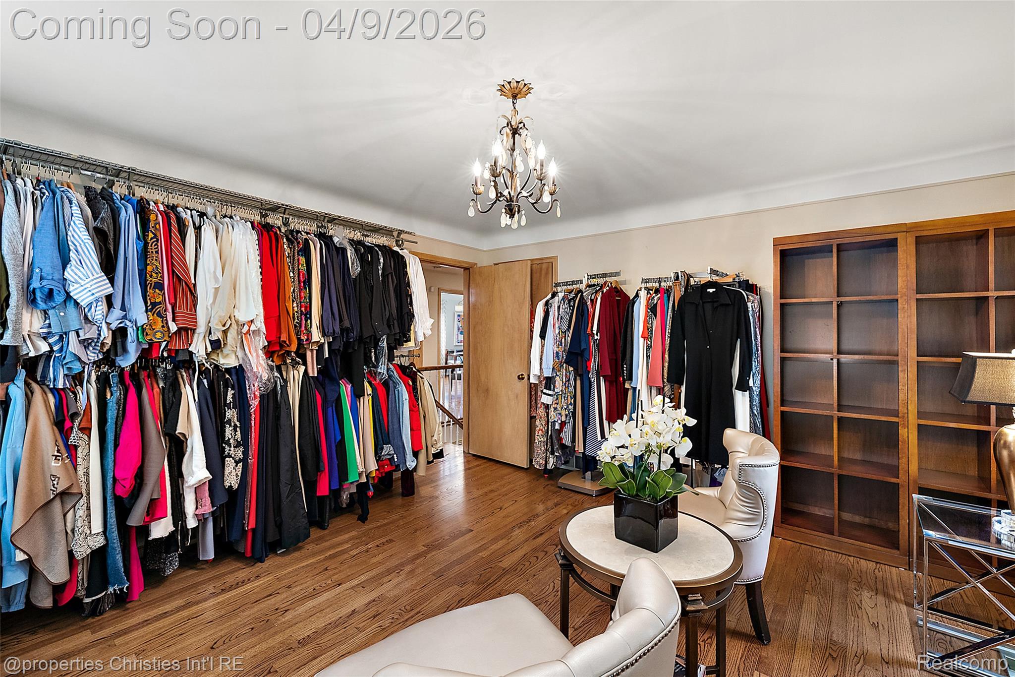 4795 W Outer Drive