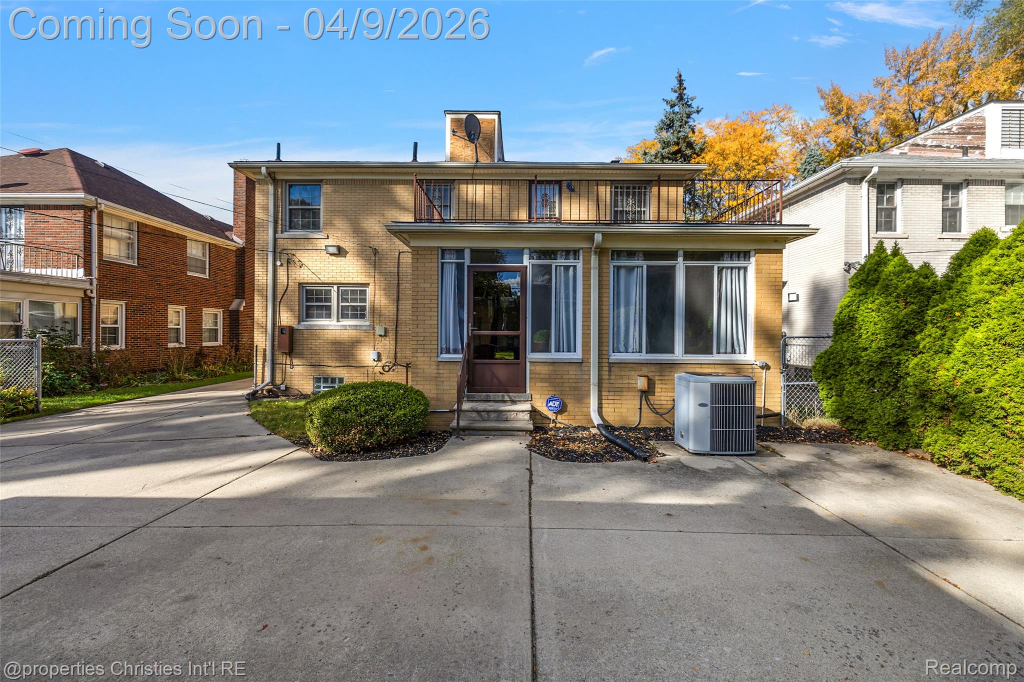 4795 W Outer Drive