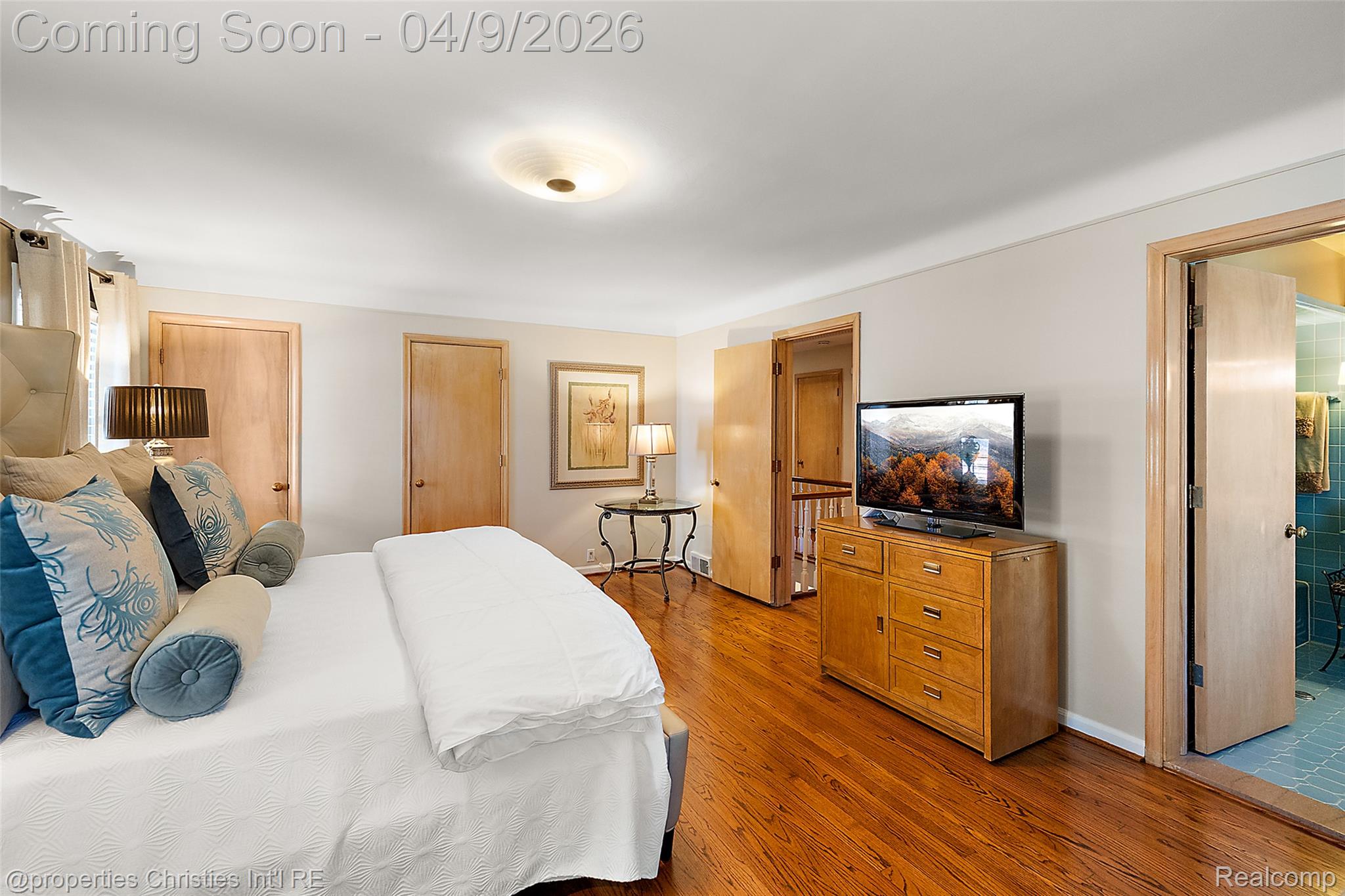 4795 W Outer Drive