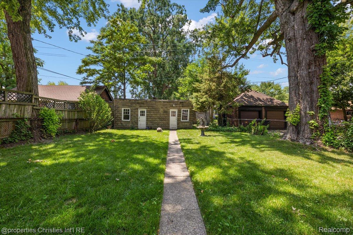 3417 Seminole Street