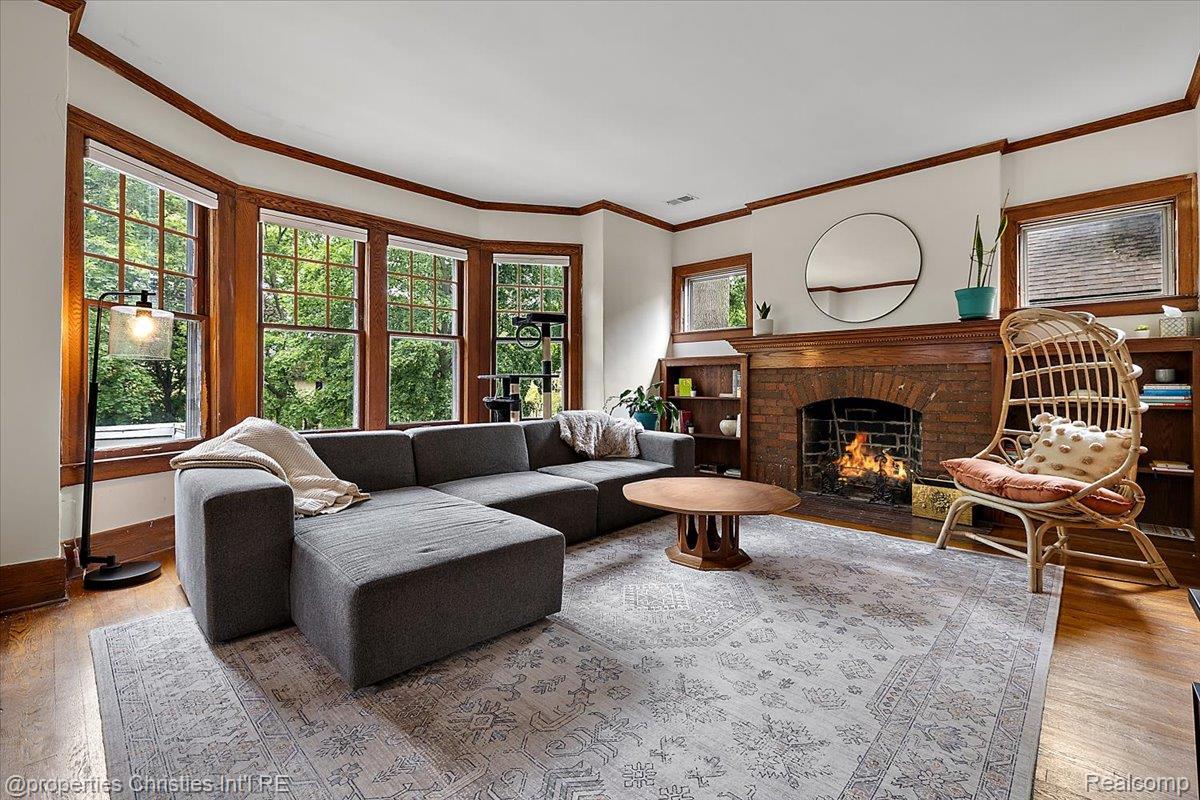 3417 Seminole Street