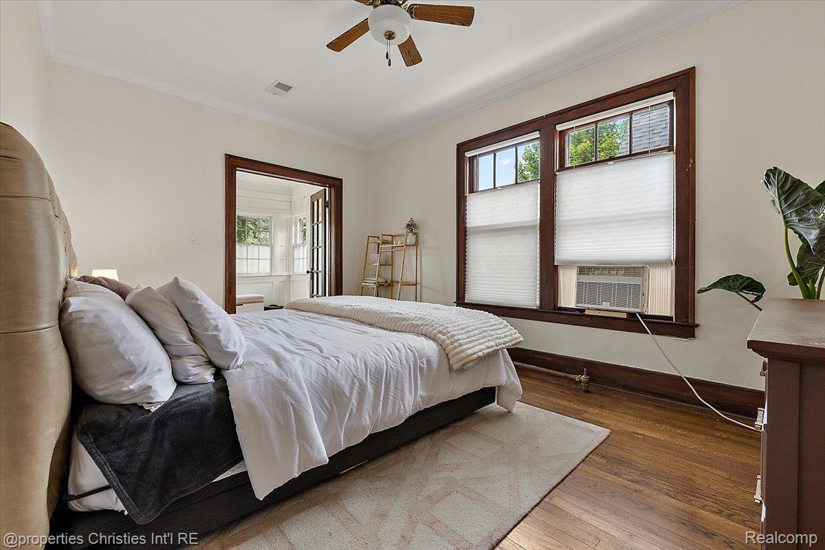 3417 Seminole Street