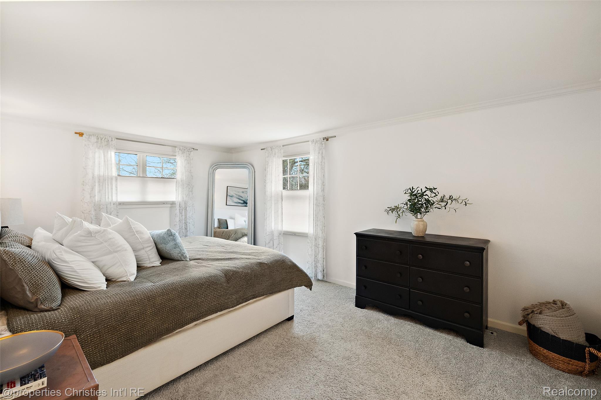 1628 Old Salem