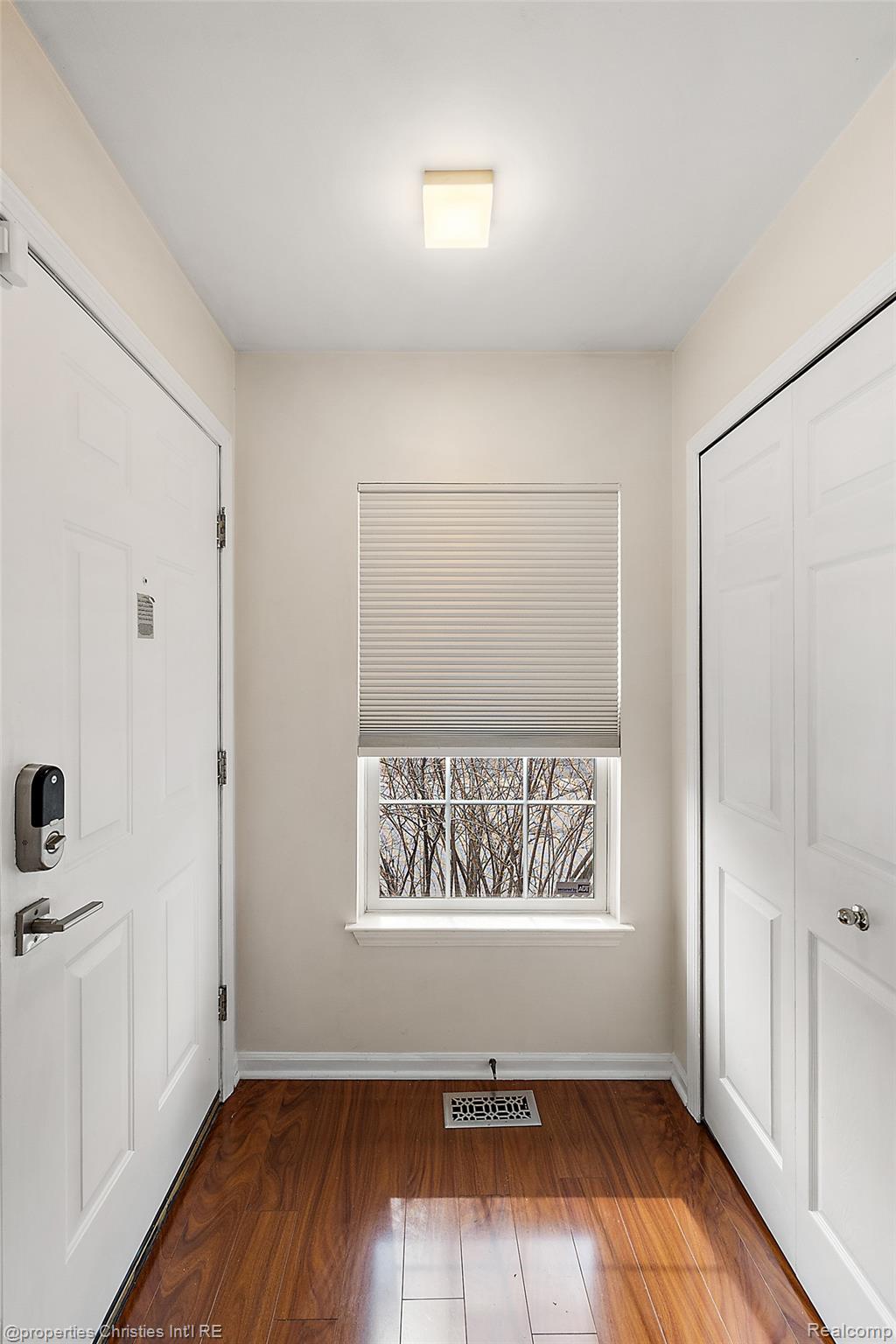 1227 16th Street