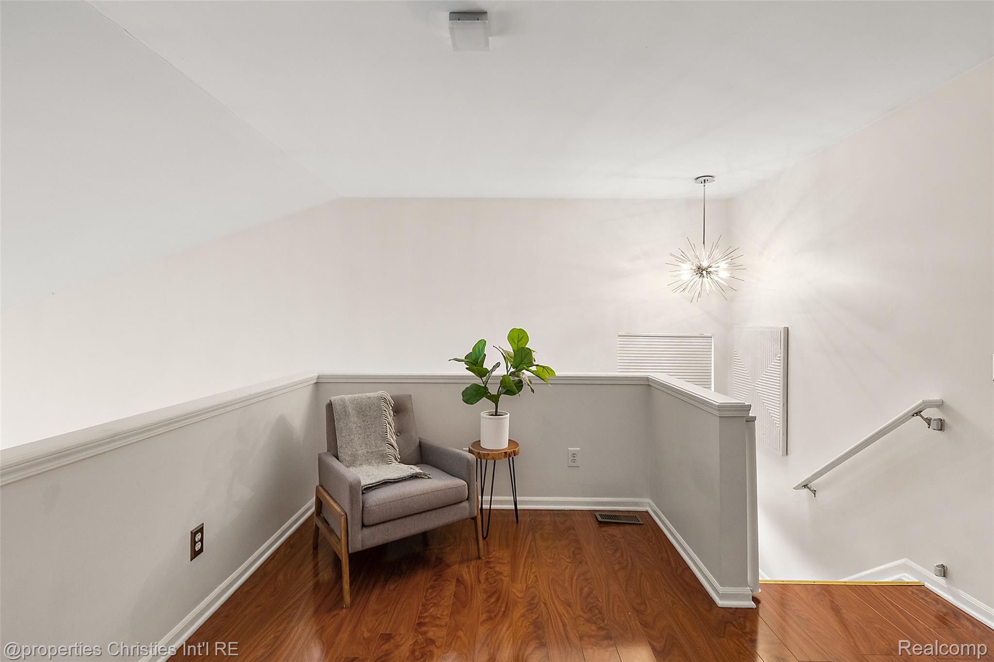1227 16th Street