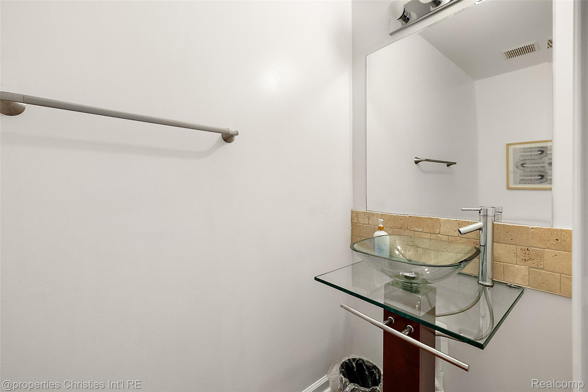 1227 16th Street