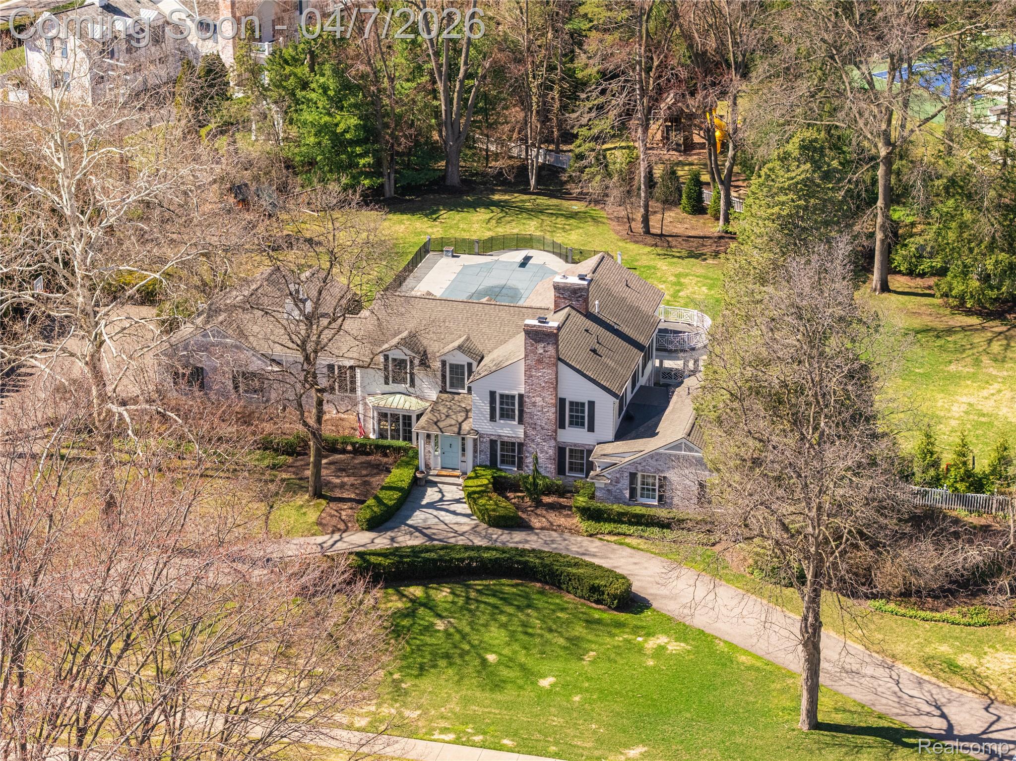 1379 N Cranbrook Road