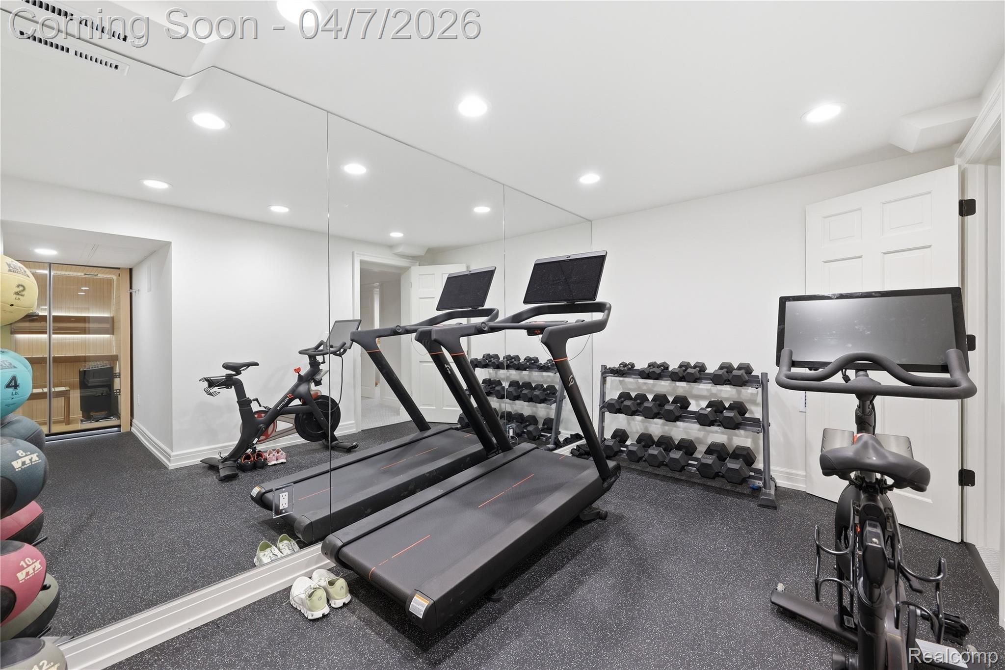 1379 N Cranbrook Road